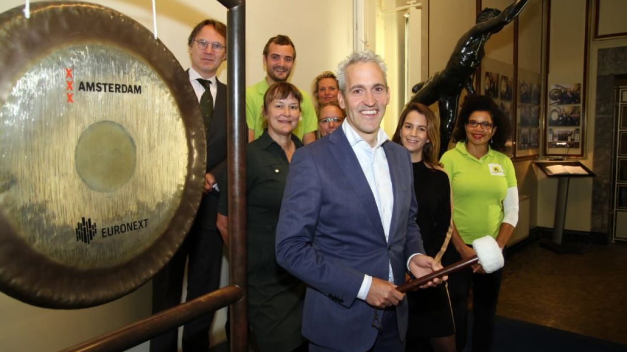 Dierenbescherming opent AEX Beurs