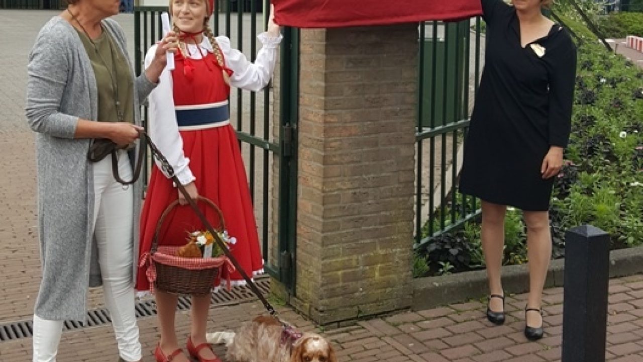Sprookjesachtige onthulling eerste hittebord 2018