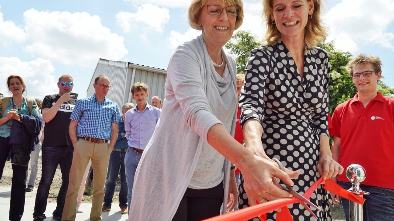 Opening sterrenstal van en voor het onderwijs