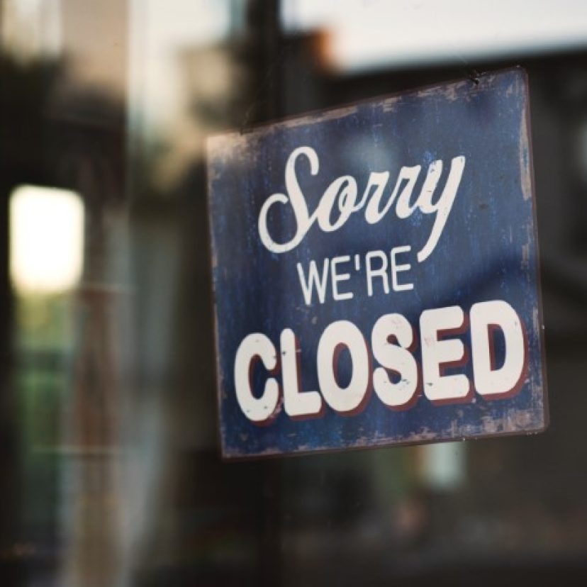 Closed door glass 1171386 Klein